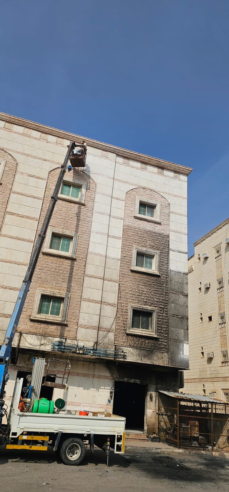 صنفرة الحجر وجلي الحجر في السعودية